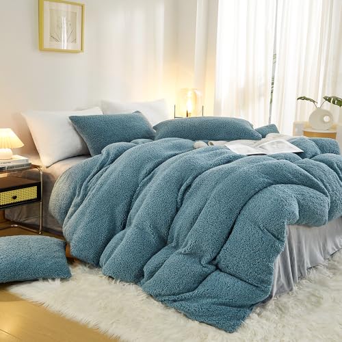 Menkala Winter Warm Bettwäsche 135x200 Blau Teddy Fleece Cashmere Touch Bettbezug Einfarbig Kuschelig Flauschig Sherpa Flanell Wendebettwäsche Set 2 Teilig Reißverschluss Kissenbezüge 80x80cm von Menkala