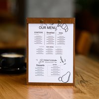 Menübord Mit Logogravur, Restaurant-Speisekartenhalter Personalisierung, Menühalter, Rustikale Menühülle, Menümappe von MenuCo