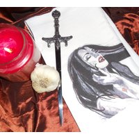 Vampir Küchenhandtuch von MenuMischief