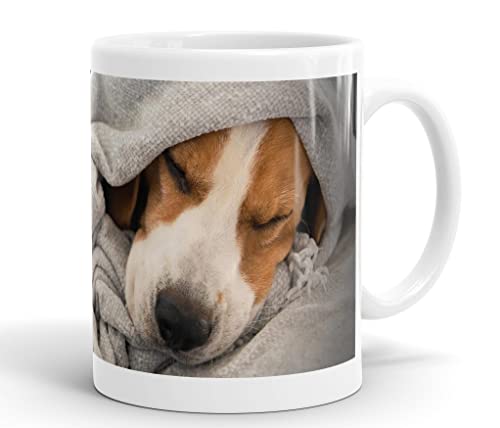 Merchandise for Fans Becher aus Keramik - 330 ml Motiv: Beagle Hund liegt schlafend im Bett (01) von Merchandise for Fans