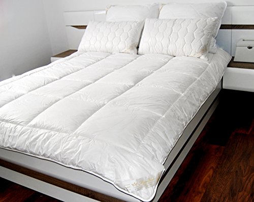 Klassische Bettdecke aus Merinowolle, Steppdecke, 100 % Natur, 4,5 Tog, 250 g/m², hypoallergen, 220 x 240 cm von Merino Wool
