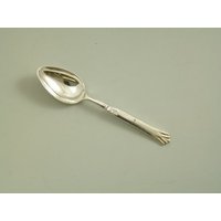 Mappin Und Webb Besteck - Lombard Kaffee Löffel/Löffel-3 7/8" von MerrittRobinsonStore