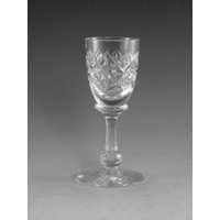 Tudor - Mruk39 Cut Likör Glas/Gläser 4" Tudor - Mruk39 Cut Likör Glas/Gläser 4" von MerrittRobinsonStore