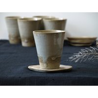 Kaffeebecher Fog Zone 2-Tlg/Keramikbecher + Untersatz Glühweinbecher Hellgrau-Natur von MeschedeArtCeramics