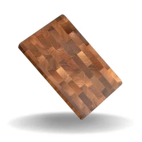 Messerglück® Premium Schneidebrett aus massivem Akazienholz - Antibakterielles Holz & spülmaschinenfest - Ideales Küchenbrett für Hobby- und Profiköche - 36 x 24 x 2,5 cm von Messerglück
