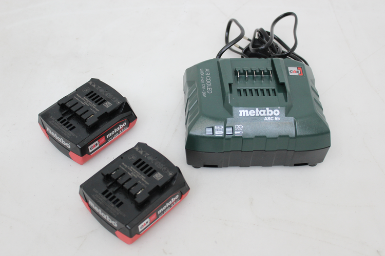 Metabo Werkzeug Akku Set Akkupack Netzteil Netzgerät Ladegerät 12 V 4 Ah Li Hd B-Ware von Metabo