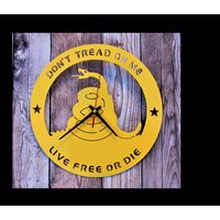 10" Do Not Tread On Me Clock - Live Free Or Die Echtstahl Metallkunst Handgefertigt in Usa von MetalArtEtc