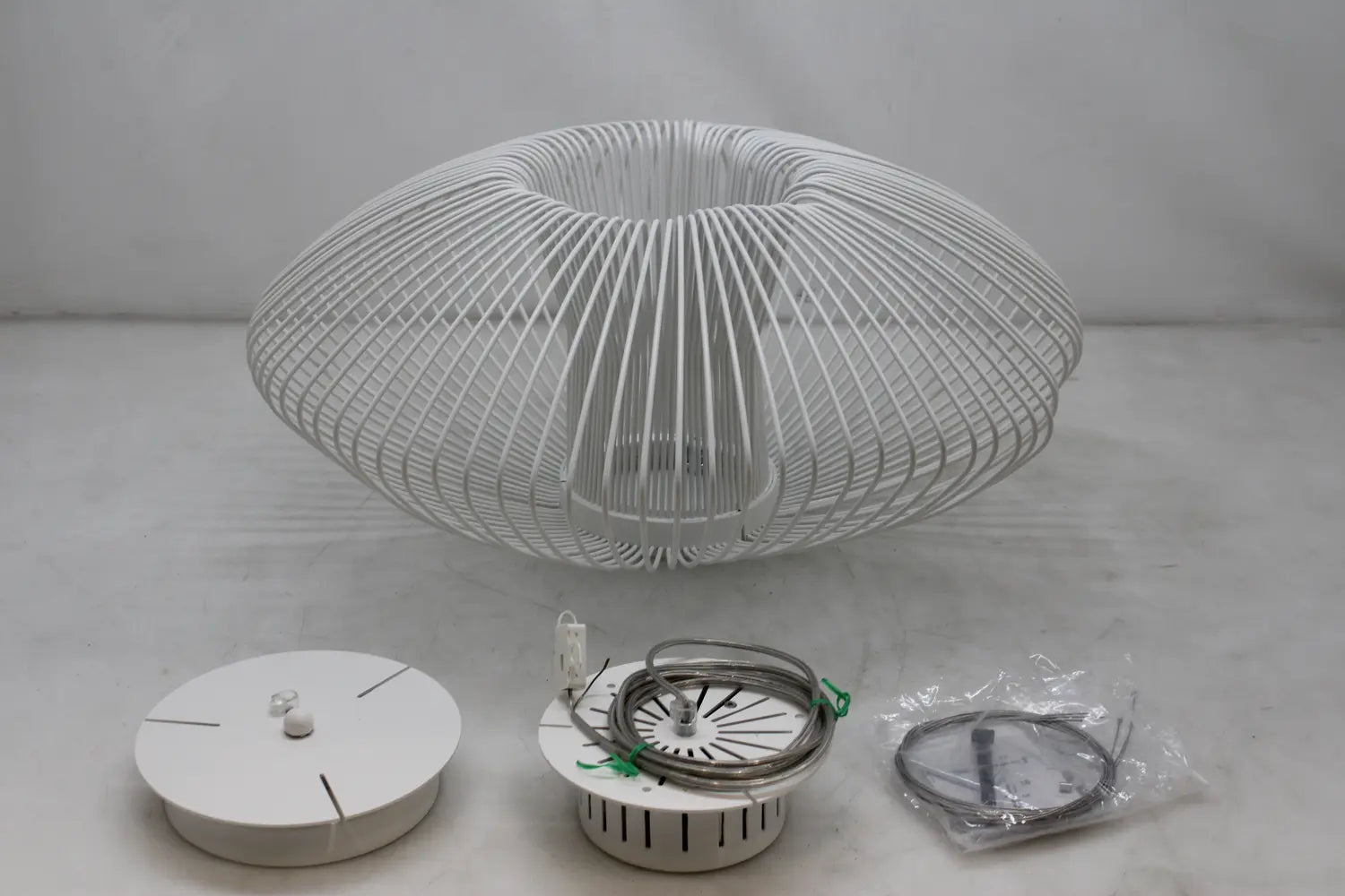 B-Ware Metallux Led Hängeleuchte Pendelleuchte Impossible A Led Beleuchtung Siehe Text B-Ware Metallux Led Hängeleuchte Pendelleuchte Impossible A Led Beleuchtung Siehe Text von Metallux