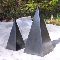 Echter Shungit Pyramiden Und Quader Schutz Vor Emf Elektrosmog von MetatronsStargate