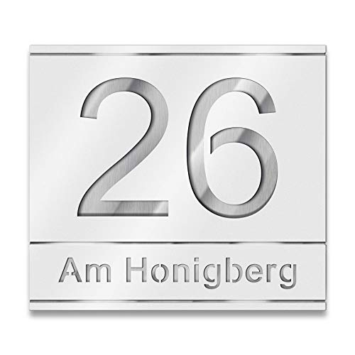 Metzler Hausnummer aus V2A Edelstahl - Verkehrsweiß RAL 9016 - Hausnummernschild mit ausgelaserter Hausnummer & Straßenname - Inkl. Beschriftung - Weiß, Größe: 16 x 13,4 cm von Metzler