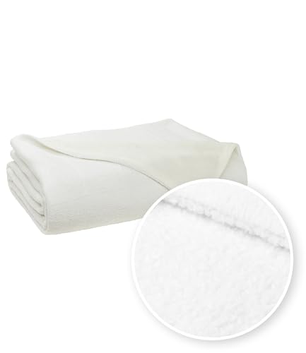 MEYCO Home Bouclé Tagesdecke (Gemütlicher Bettüberwurf, aus luxuriösem Bouclé-Stoff, für EIN modernes Flair im Schlafzimmer, Größe: 180x250 cm), Offwhite von Meyco