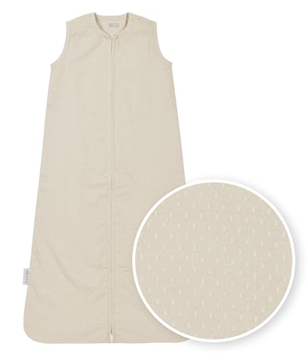Meyco Schlafsack Plume, Babyschlafsack (Schlummersack für angenehmes Schlafklima, atmungsaktiv, ideal für Sommer, 90 cm, 0,5 TOG), Soft Sand von Meyco