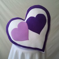 Valentinstag Herz Kissen Zwei Purple Heart Handgefertigte Dekorative von MiPillow