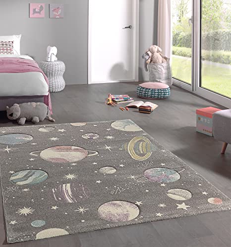 Mia´s Teppiche Teppiche Marie - pflegeleichter Teppich fürs Kinderzimmer, mit Planeten und Sternen, Grau, 160x230 cm, P-KI, Galaxy-grau von Mias Teppiche