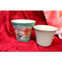 2 Blumenübertöpfe Keramik, 60Er Jahre, Übertopf Mit Abstraktem Floralem Dekor von MiabellaImPott