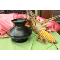 Vase Messing Bronziert, Blumenvase 60Er Jahre, Metallkrug Mit Henkel, Tischschmuck, Herbstdekoration von MiabellaImPott