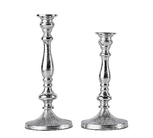 2er Set Kerzenständer Kerzenhalter Aluminium Silber Deko - Kerzenleuchter Modern für Stabkerzen - Tischdeko Hochzeit - Dekoration Wohnzimmer - H 26 und 31 cm von MichaelNoll