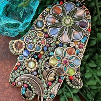 Blumenwand Hamsa Mit Kristallen. Dekorative Hand Der Miriam Oder Fatima. Einweihungsgeschenk Hochzeitsgeschenk von MichalGolanJewelry