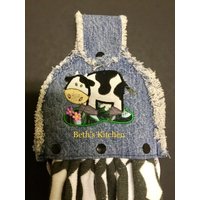 Personalisierte Kuh Küchenhandtuch Topper Denim & Applizierte Dekor von MichelleBsEmbroidery