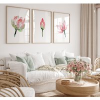 Blühender Lotus Kunst Rosa Blume Aquarell Bilder 3Er Set Drucke Zartrosa Lotusblumenwandkunst Lotusblumendekor Rosa Blumen Wohnzimmer von MichelleDujardin