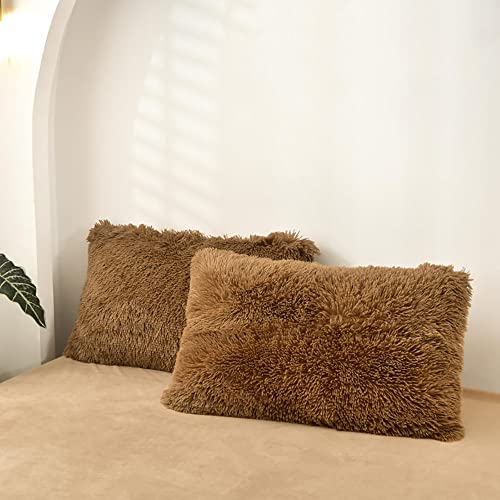 Michorinee 2er Set Flauschige Zierkissenbezüge 40 x 80 cm Braun Dekokissen Langhaar Kunstfell Zierkissen Dekorativ SofaKissenbezug Fellimitat Kissen Kissenbezug von Michorinee