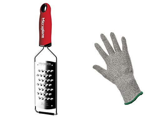 Microplane Gourmet Reibe Fein, Sehr Grob, Sternenklinge Raspel + Prymo Schutzhandschuh - Größe Sehr Grobe Reibe, Farbe Rot von Microplane