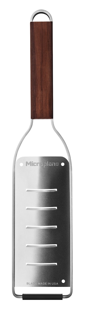 Microplane Große Raspel MASTER Walnussholz von Microplane