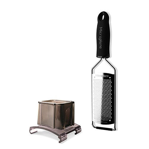 Microplane Reiben Gourmet Serie 45000 - Set Küchenreibe fein/Gewürze + Fingerschutz - Soft Touch Griff schwarz - 45004+ von Microplane