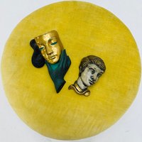 Mid Century German Handarbeit Achatite Victorian Man & Woman Wall Hanging Mask By Peter Ludwig 1950S von MidAgeVintageDE2