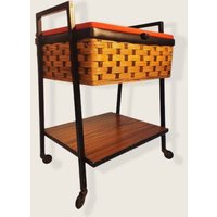 Sewing Box Sidetable From The 60S von MidAgeVintageDE2
