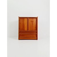 Mid Century Modern Danish Highboard Solid Teak Sideboard, 1970S Mid Century Modern Danish Highboard Solid Teak Sideboard, 1970S von MidAgeVintageDE