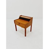 Mid Century Scandinavian Teak Side Table/Bedside Table, 1960S von MidAgeVintageDE