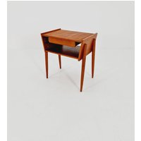 Midcentury Danish Teak Vintage Side Table/ Bedside Night Stand, 1960S Midcentury Danish Teak Vintage Side Table/ Bedside Night Stand, 1960S von MidAgeVintageDE