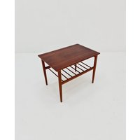 Midcentury Swedish Teak Coffee Side Table By Yngvar Sandtröm For Säffle Möbelfabrik, 1960S von MidAgeVintageDE