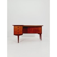 Swedish Teak Desk Model Executive Desk By Leläangs Möbelfabrik , Bengtsfors Model Görn Strand 1960S Swedish Teak Desk Model Executive Desk By Leläangs Möbelfabrik , Bengtsfors Model Görn Strand 1960S von MidAgeVintageDE