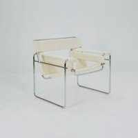 Mid Century B3 Armchair Wassily By Marcel Brauer in White Teddy Fabric 1990S Italy von MidAgeVintageDE2