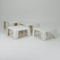 Set Of 4 Mid Century Mario Bellini Nesting White Tables Model Gatti For B&b Italia, 1967S Italy Set Of 4 Mid Century Mario Bellini Nesting White Tables Model Gatti For B&b Italia, 1967S Italy von MidAgeVintageDE2