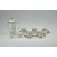 Loucky Porzellan Kaffee Set, Tee Set Vintage, Mid Century Teetassen Und Untertassen Vaclav Dolejs, Josefina Design von MidCenturyEU