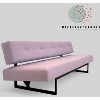 Dieter Wäckerlin/Idealheim Daybed Sofa Tagesbett Mid-Century Modern Vintage in Minimalist Design, Neubezug Mit Woll-Filz , 1950Er , Schweiz Dieter Wäckerlin/Idealheim Daybed Sofa Tagesbett Mid-Century Modern Vintage in Minimalist Design, Neubezug Mit Woll-Filz , 1950Er , Schweiz von MidCenturySmArt