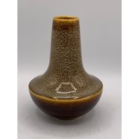 Kleine Tropfglasur Vase - Braun Und So Hübsch von MidModzilla