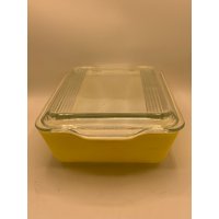 Pyrex Kühlschrank-Teller - Gelb 503 1, 5 Quart Mit Deckel Pyrex Kühlschrank-Teller - Gelb 503 1, 5 Quart Mit Deckel von MidModzilla