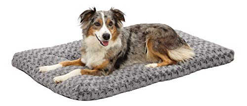 MidWest Homes for Pets Modell 40642-SGB Haustierbett, Ombré-Wirbel, kuschelig, 107 cm lang, für große Hunde-/Katzenrassen; grau von MidWest Homes for Pets