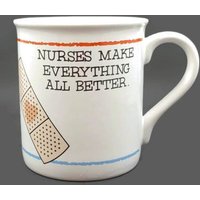 Vintage Hallmark Krankenschwester Tasse Pflaster Design, 1985 Retro Geschenk Vintage Hallmark Krankenschwester Tasse Pflaster Design, 1985 Retro Geschenk von Midcenturymugs