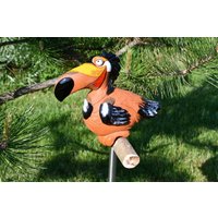 Keramik Vogel Gartenstecker Figur Gartendeko Tukan Frostsicher Handmade Hand Bemalter Rasenstecker Garten Midene von MideneArtStudio