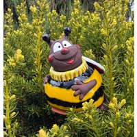 Midene Keramik Gartendekoration Glückliche Bumblebee Gkr51 Gartenstecker Frostsicher Handgemacht Handbemalter Rasenstecker Gartenkugel Midene Keramik Gartendekoration Glückliche Bumblebee Gkr51 Gartenstecker Frostsicher Handgemacht Handbemalter Rasenstecker Gartenkugel von MideneArtStudio