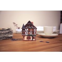 Midene Keramik Miniatur Haus Replik Des Ursprünglichen Kaysersberg, Teelicht Kerzenhalter Wohnkultur Handgemachtes Kleines Tonhaus von MideneArtStudio