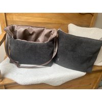 Hundetasche Hudson Aus Cord - Mittelgrau- Umhängetasche Hundebeutel von MildredsHundeausst