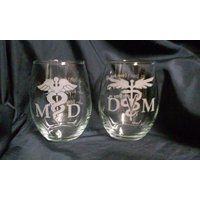 Arzt - Oder Dvm-Geschenke, Geätzte Stammlose Weingläser Mit Gutem Tag Rauer Tag, Lustige Glassets, Personalisierte Geschenke Für Weihnachten von MileStoneArtworks