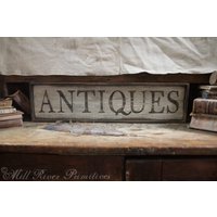 Gealtert Primitiv Früh Aussehende Antiques Holzschild Custom Personalized Rustikal von MillRiverPrimitives