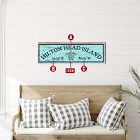 Anpassbares Küsten Grüner Farbchip Breitengrad-Längengrad-Zeichen | Wand-Kunstdruck Auf Echtholz Anpassbares Küsten Grüner Farbchip Breitengrad-Längengrad-Zeichen | Wand-Kunstdruck Auf Echtholz von MillWoodArt